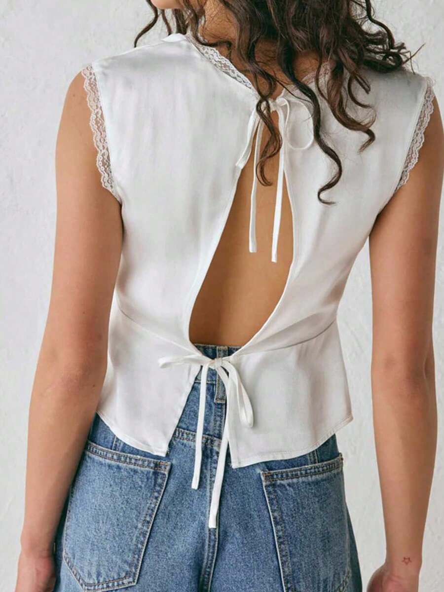 High-end white satin lace jacquard stitching V-neck sleeveless camisole, spring wear, fashionable and casual spring and summer style